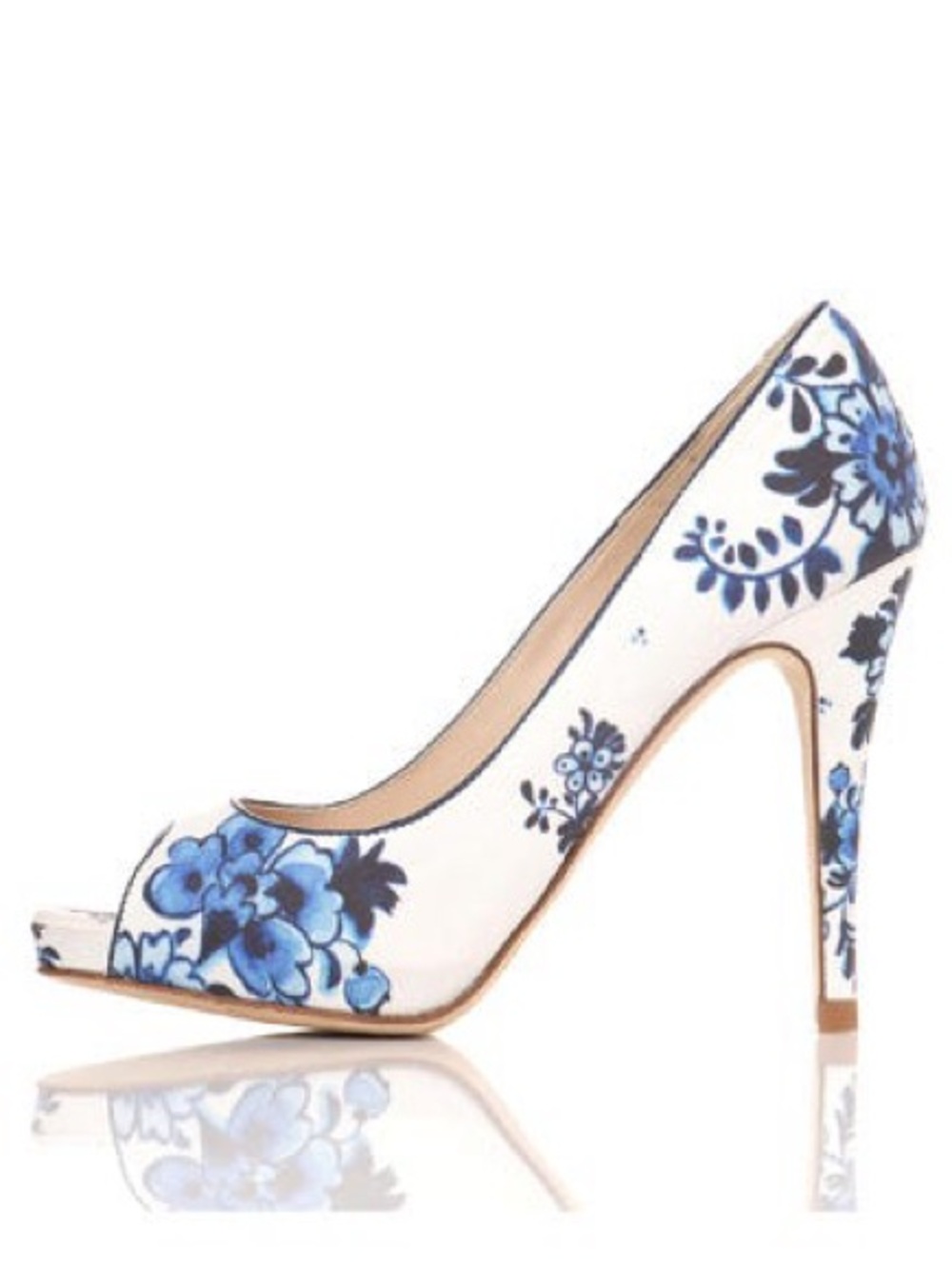 L.K. Bennett Blue China Floral Print Pointed Toe Pumps EU 37.5 US 7.5